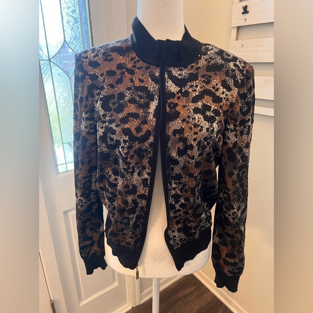 St John Sport Leopard Animal Print Knit Zip Cardigan Jacket Wool Blend M - Picture 6 of 12